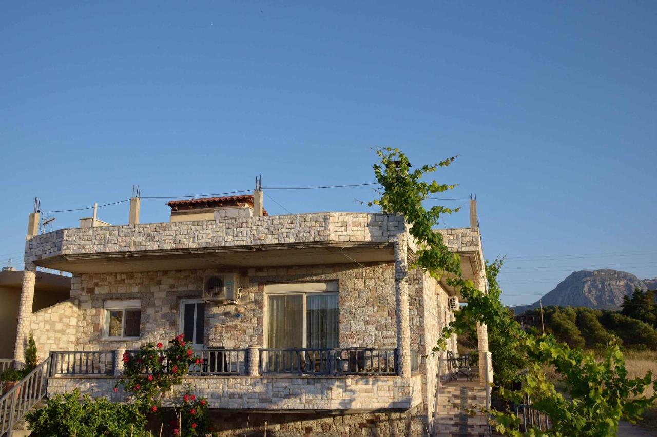 Stone Villa Corinth Exterior photo
